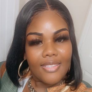 Meet your Posher, Marquita